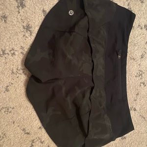 super cute camo lulu shorts